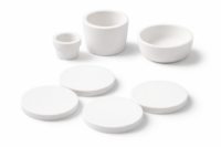 Proponiamo materiali ceramici avanzati per il vostro laboratorio, quali: target, crogioli, boat... tutti anche custom.